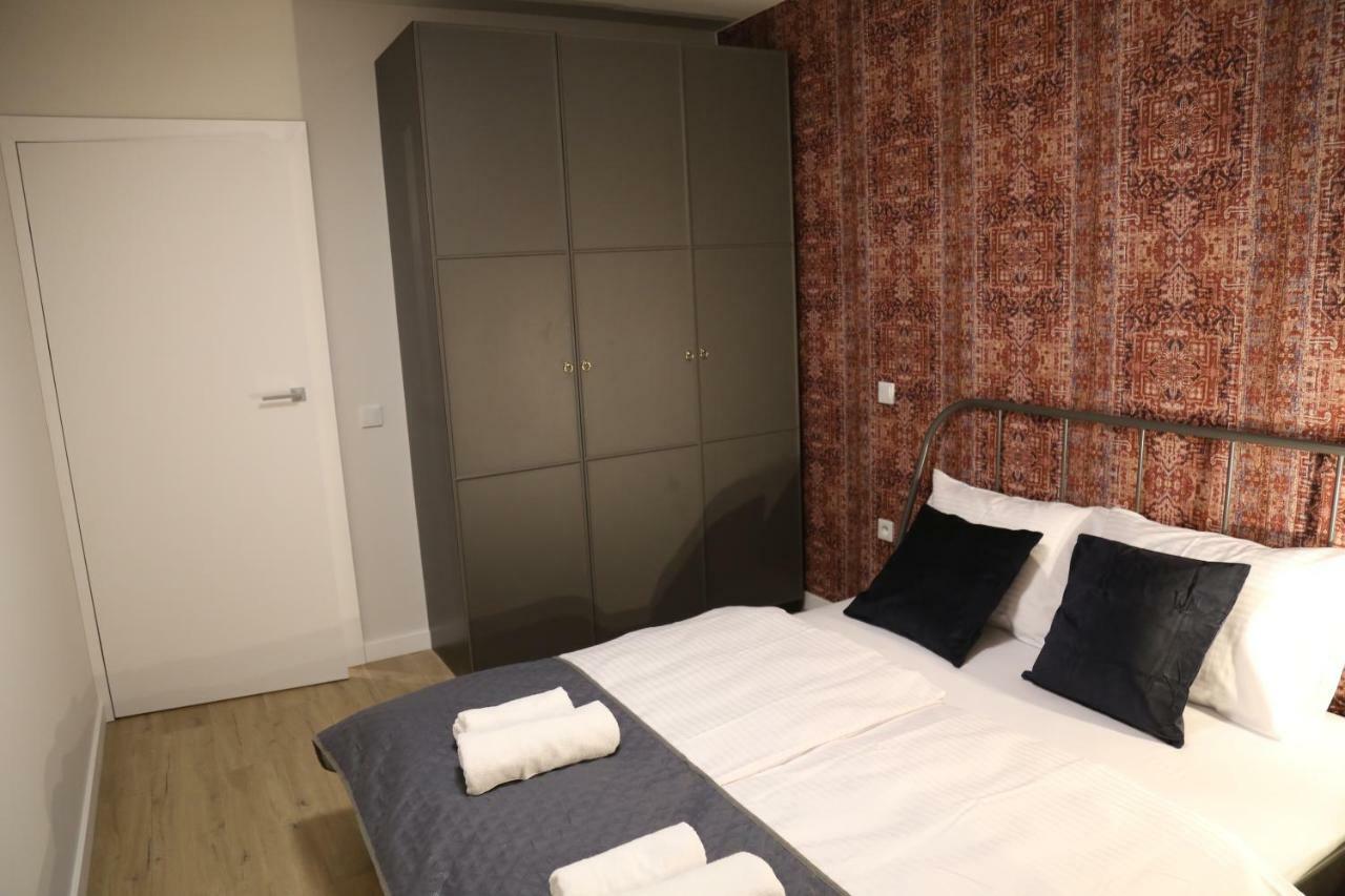 Concept Red Apartment Krasków Eksteriør bilde